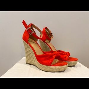 Express wedge - size 8